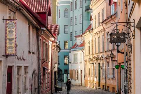 How to Do a Day Trip to Tallinn, Estonia From Helsinki