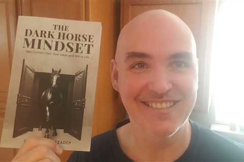 HELPFUL TIPS? Dark Horse Mindset Book Review Unboxing